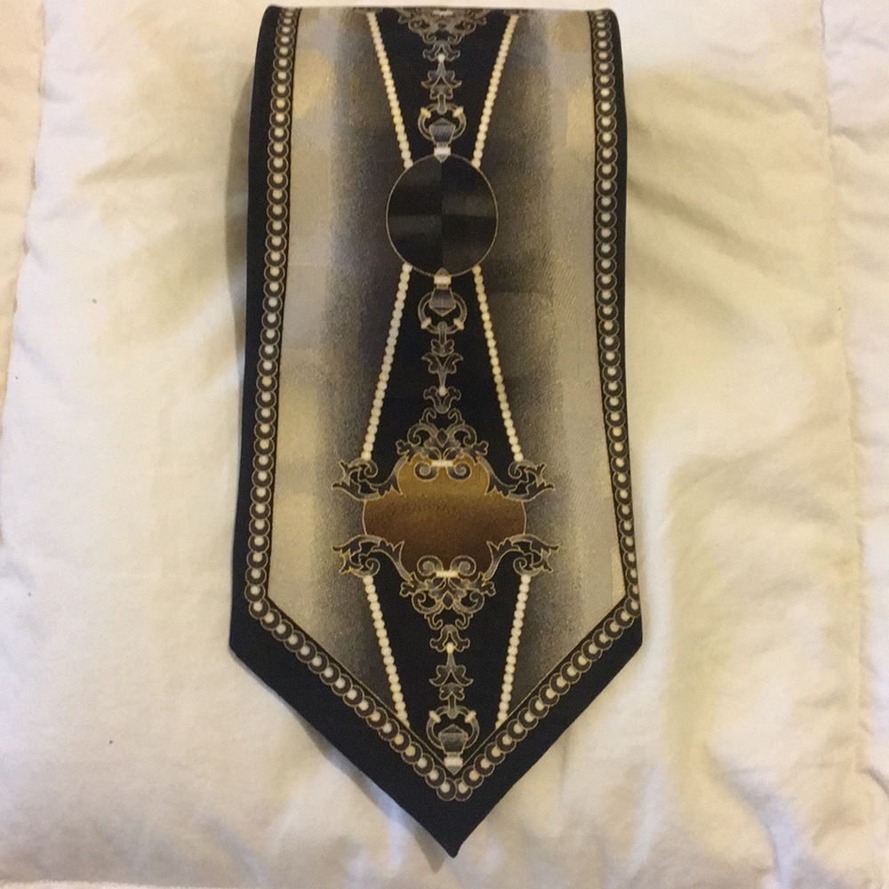 Men's pre-owned Avolio 100% Silk Necktie